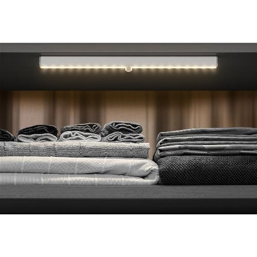 Goobay LED-Unterbauleuchte mit Bewegungsmelder 30 cm Farbtemperatur 3000K warm-weiß - SILBER