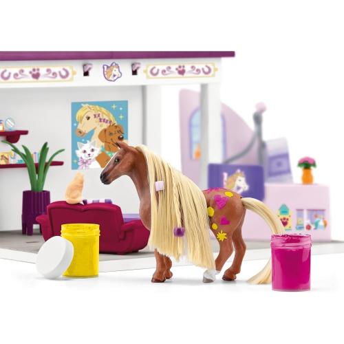 Schleich® 42614 Horse Club - Beautysalon - 66-Teiliges Spielset Inkl. Pferd mit Mähne, Tierpflegerin, Welpe und Tiersalon plus Zubehör