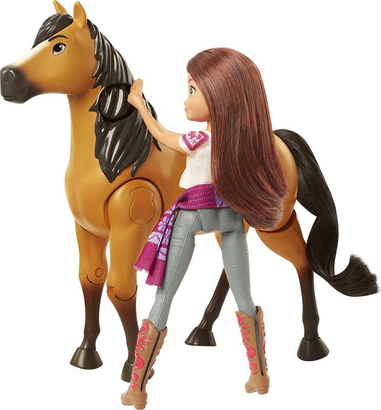 Spirit GXF95 - Reitabenteuer Set mit Lucky Puppe (17,78 cm) & Pferd Spirit (20,32 cm), Spielzeug ab 3 Jahren