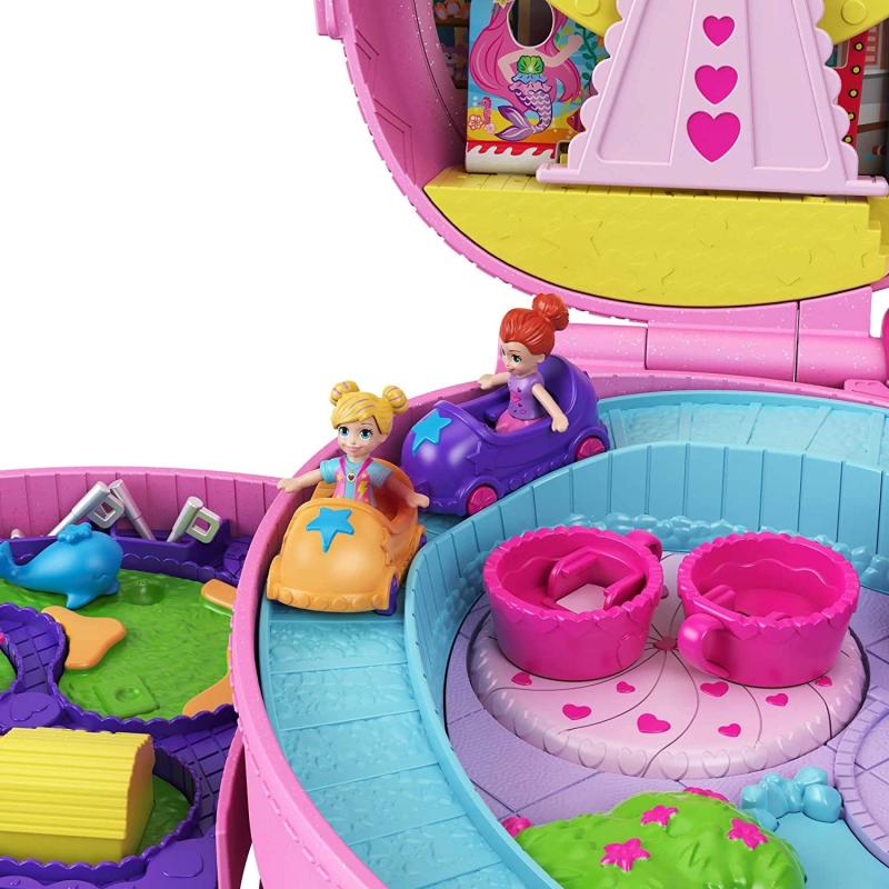 Polly Pocket GKL60 - Polly Pocket „Klein – ganz groß“ Freizeitpark Rucksack mit verstellbaren Trägern, 2 kleinen Puppen, einem Eiswagen und Fahrgeschäften