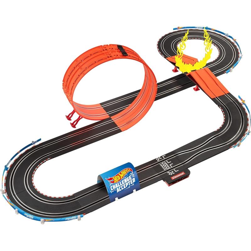 Carrera GO!!! Rennstrecken-Set I Hot Wheels I 4,9 m elektrische Rennbahn mit Streckenteilen und Handregler mit Turbo-Button im Maßstab 1:43